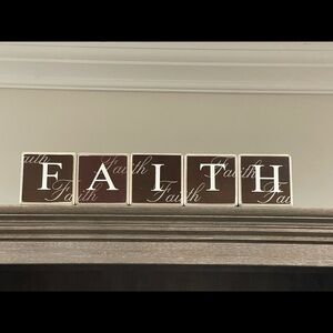 FAITH Decorative blocks